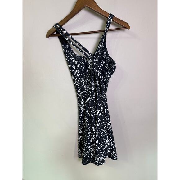 Fabletics Boost Performance Dress Ultra Mini Black White Paint Splatter Small - Picture 5 of 5